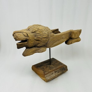 Escultura de león de madera antigua, estatua de león antigua de madera fina tallada a mano con soporte, decoración de madera para el hogar