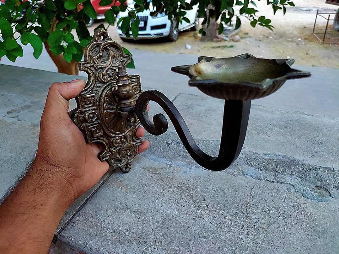 Vintage Brass Wall Oil Lamp Old Floral Carved Oil Lamp Wall Fix Victorian Oil Lamp Diya 180