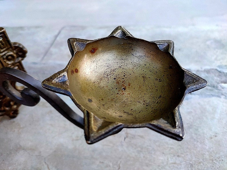 Vintage Brass Wall Oil Lamp Old Floral Carved Oil Lamp Wall Fix