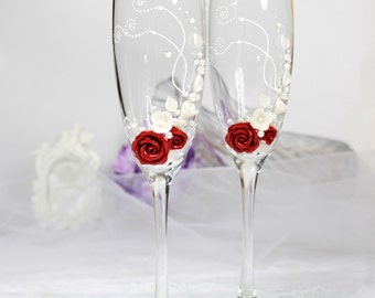 Wedding champagne glasses in Deep Red&Ivory-Floral Wedding toasting flutes-Wedding favor with roses-Wedding gift-Flower Toasting glasses