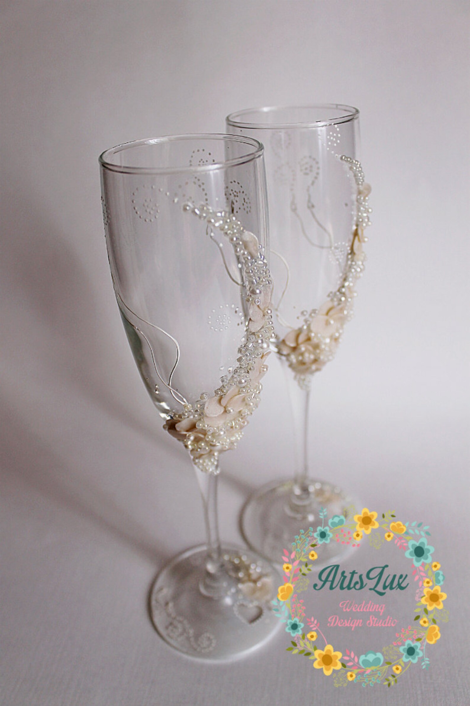 Wedding glasses in Ivory-Gentle Wedding toasting | Etsy