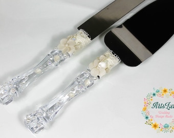 Ensemble de couteaux à gâteau de mariage avec fleurs ivoire - Pelle pour gâteaux de mariage et couteau - Pelle à gâteaux en dentelle et perles - Accessoires pour gâteaux de mariage - Ensemble de coupe pour gâteaux