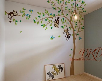 Wandtattoo Kinder-Baum mit Tieren