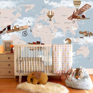 Wereldkaart behang muurschildering met heteluchtballon, helikopter, vliegtuig, decor kinderkamer, babykamer, idee speelkamer, handgeschilderde kaart muurschildering