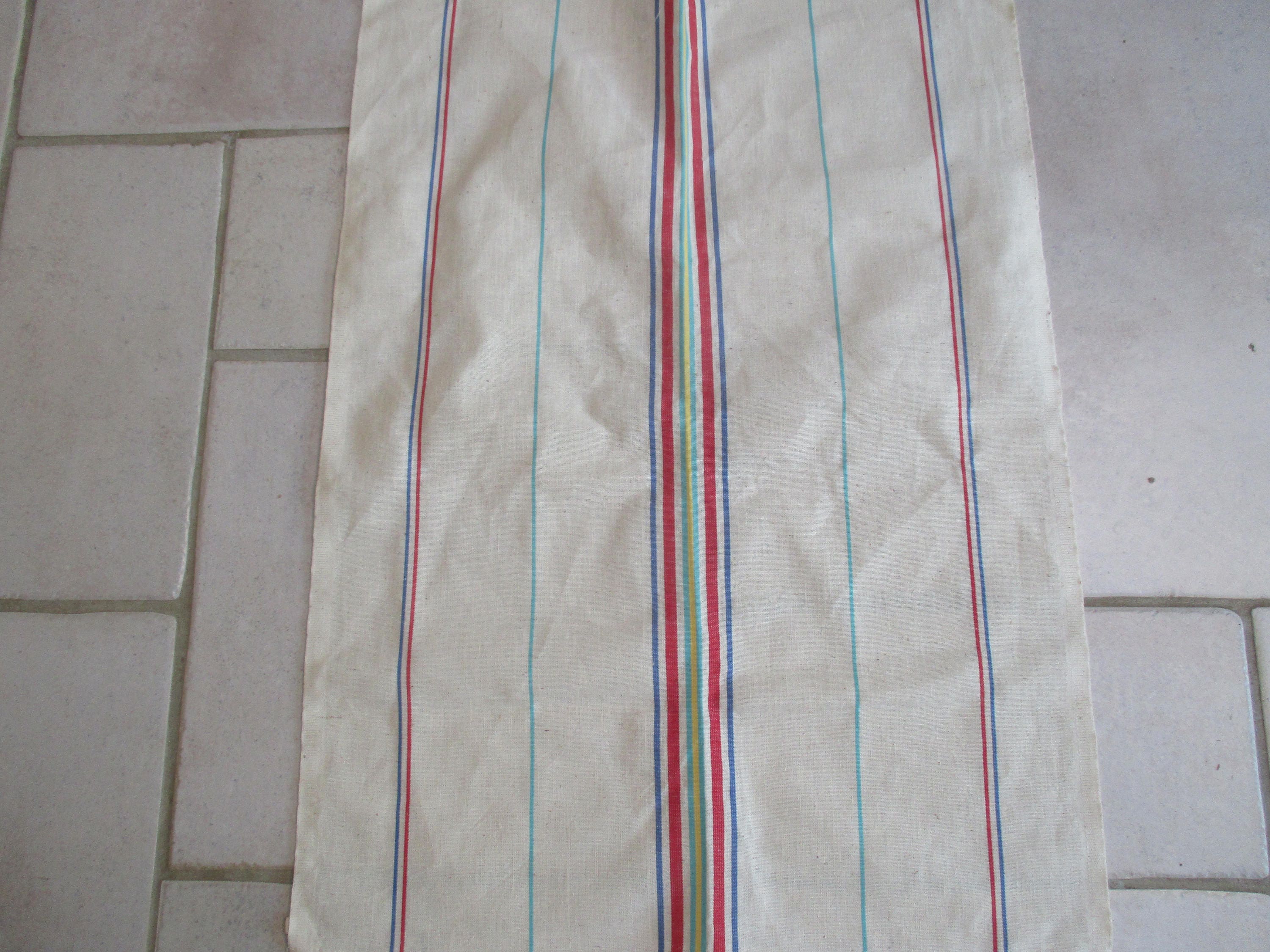 pale green towels