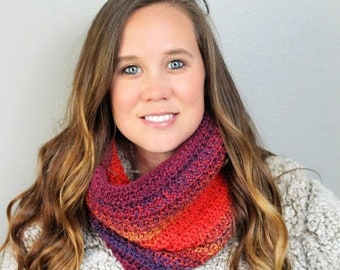 Crochet Cowl Pattern, Edgewater Cowl, Instant Download