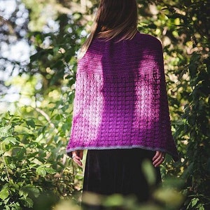 Women&#39;s Cape Crochet Pattern, Crochet Cape, Crochet Shawl, Enchanted Dreams Cape, Instant Download