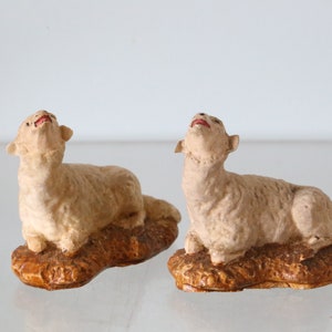 Santon Devineau, 2 lying sheep, size 6, for nativity scene, flocked, vintage