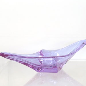 Crystal pocket emptier