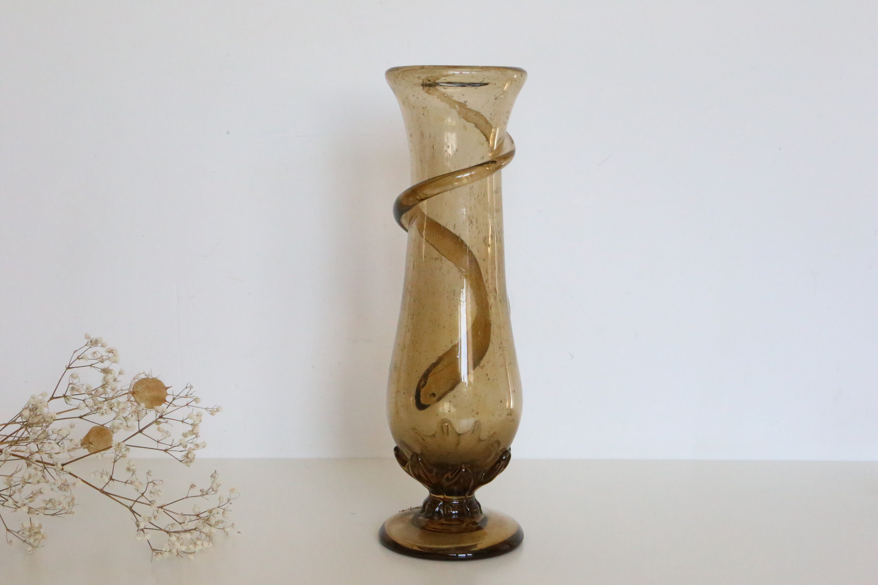 Vase en Verre Souflé, Ambré, Vintage