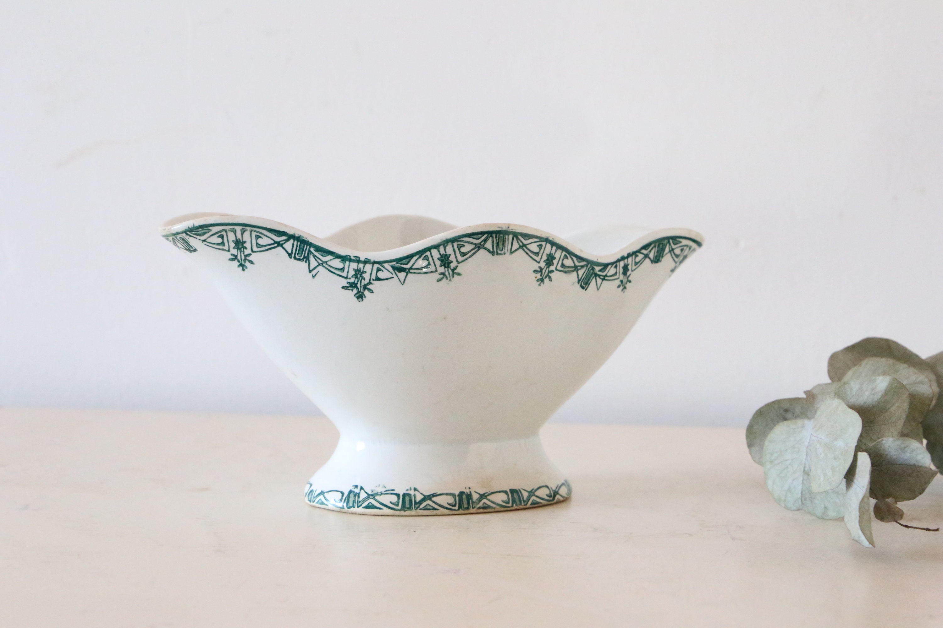 Saucière Terre de Fer La Manufacture Française Saint Amand, Vintage