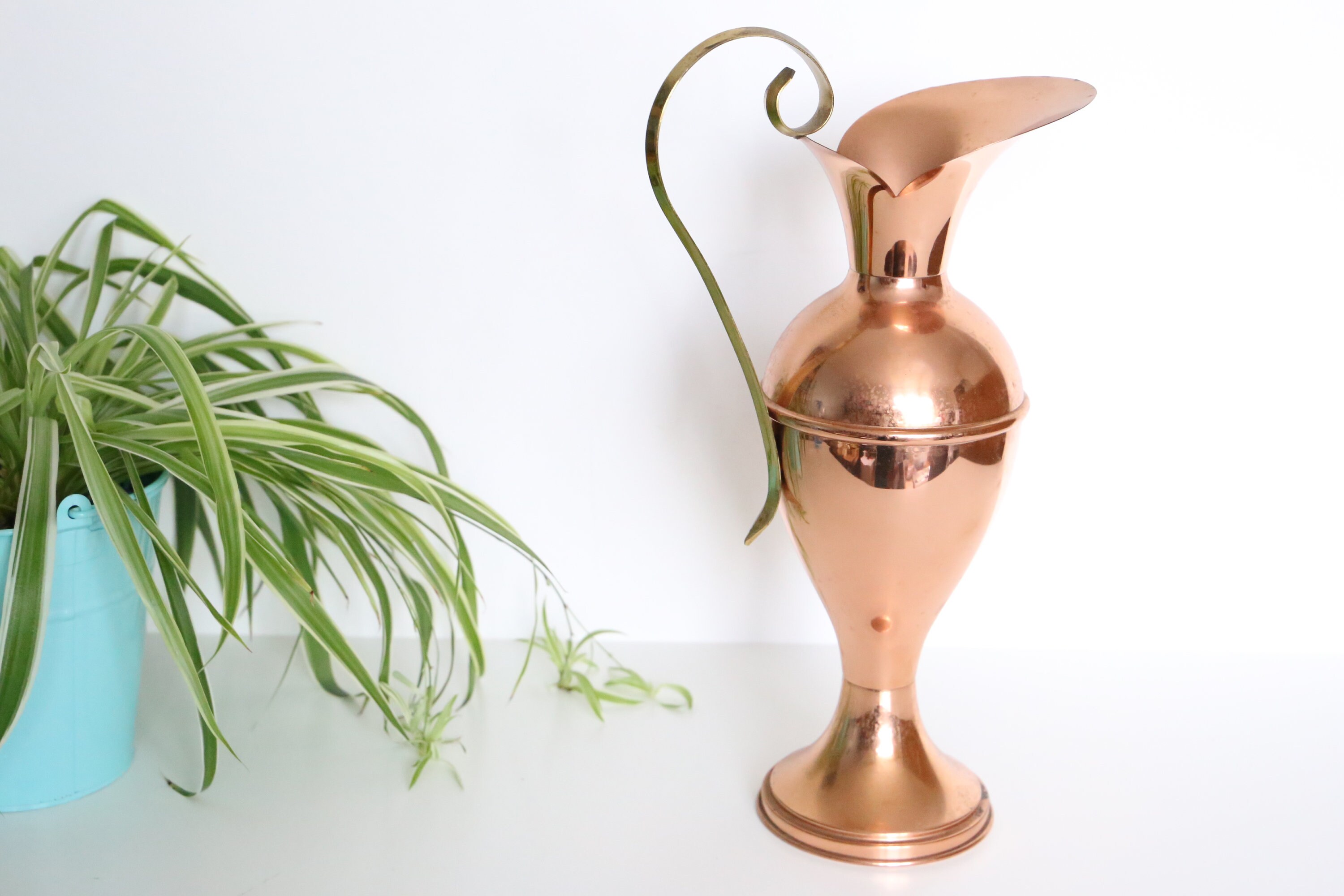 Jolie Grande Cruche en Cuivre et Laiton, Villedieu Véritable, Vintage Français