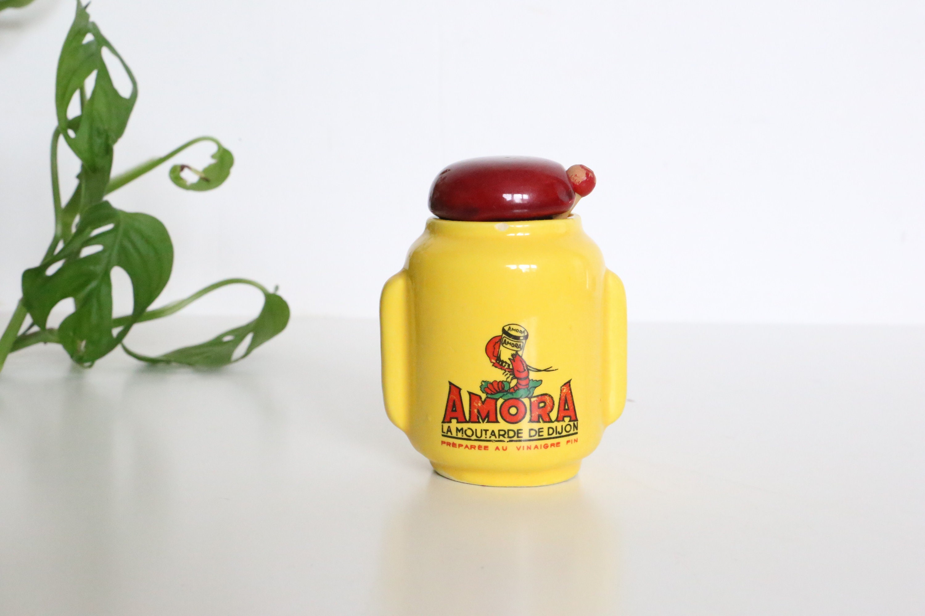 Adorable Pot à Moutarde Amora, Vallauris, Jaune et Rouge, Vintage