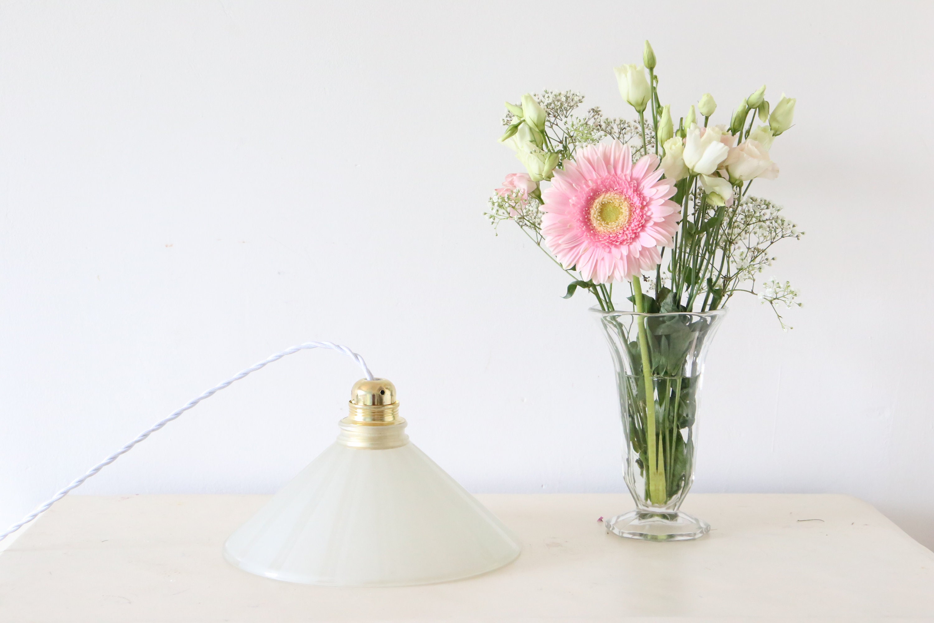 Suspension en Verre Dépoli, Vintage