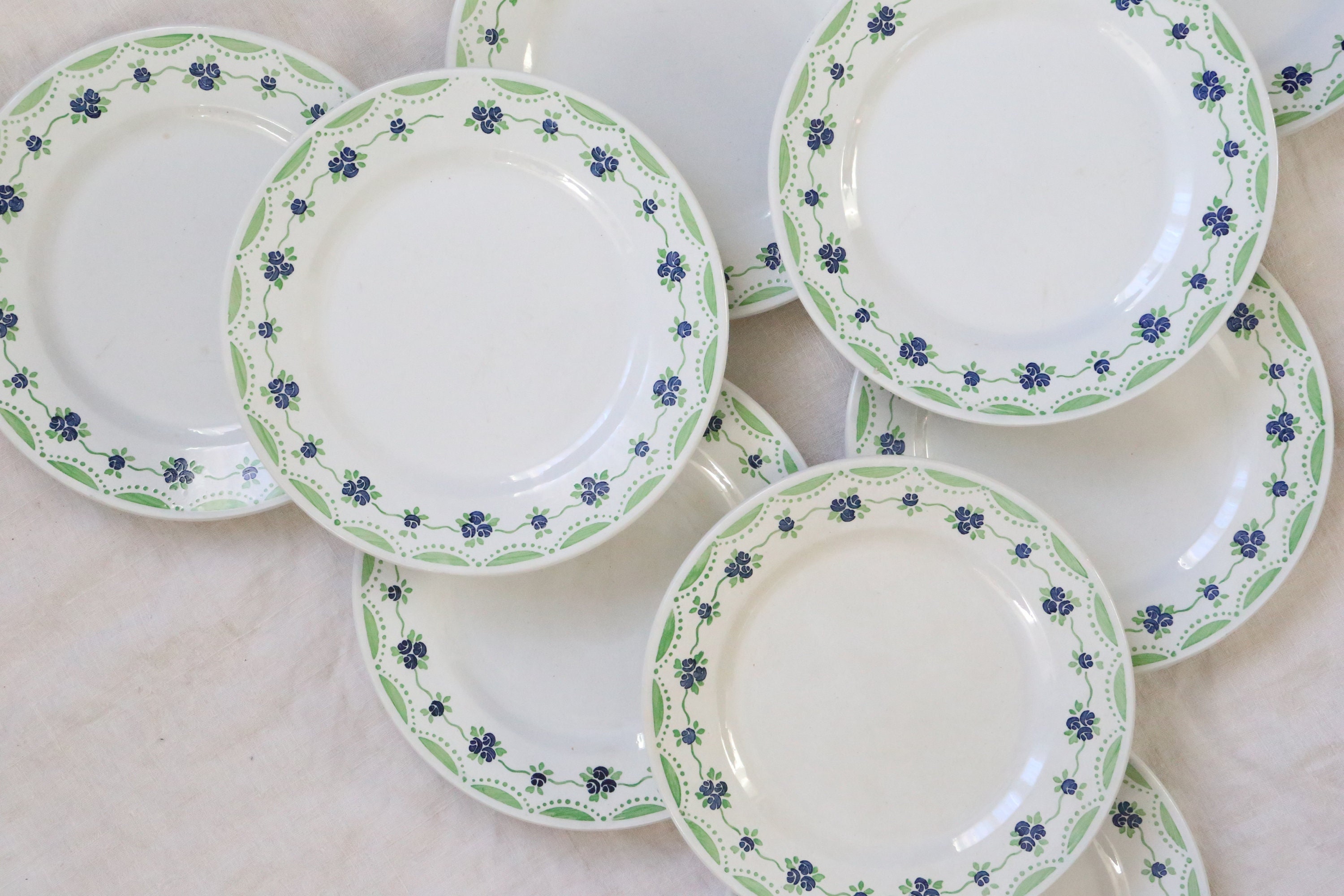 Set de 9 Assiettes Plates Hbc Choisy Le Roi, Motif Géométriques et Floraux Vert Bleu, Vintage França