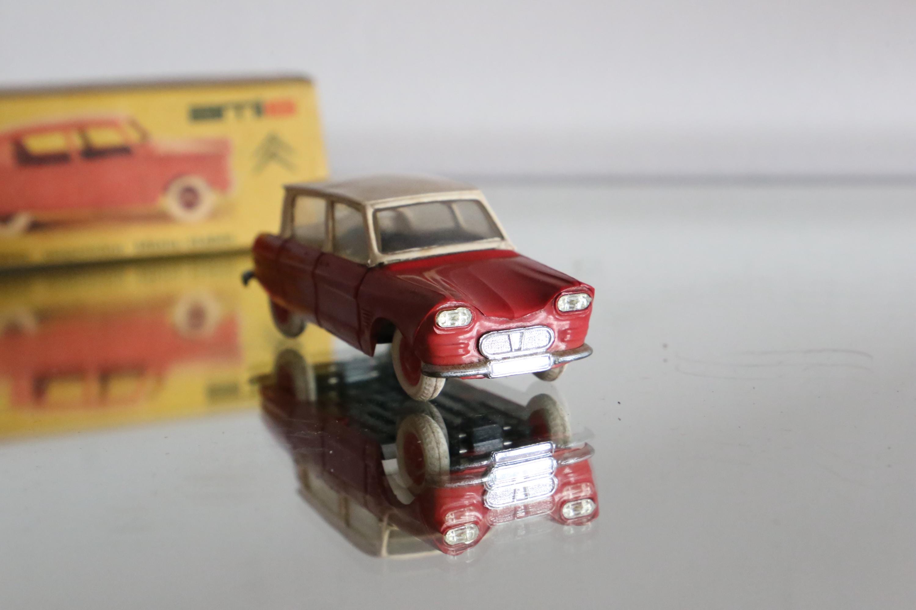 Citroën Ami 6 . Minialuxe Vintage . 1/43 . Belle État