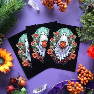 Halloween ghost postcard - Designed by Pixie Cold