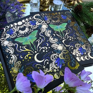 Magical goild foil high quality luna moth A5 Journal hardcover Book with 160 Pages Perfect for journaling and writing Bild 7