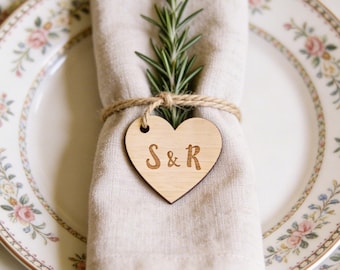 Personalized Wedding Favor Tags, Engraved Wooden Hearts, Gift tags