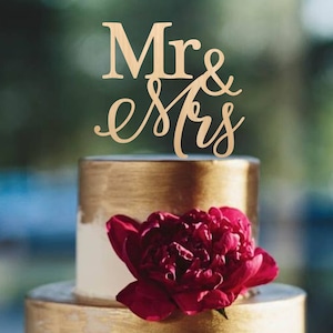 Cake topper for wedding, Mr & Mrs cake topper, wedding cake topper, wooden cake decoration, rustic cake topper,gold cake topper