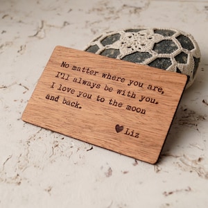 Tarjeta de inserción de billetera grabada personalizada, tarjeta de billetera de caoba, tarjeta de inserción de billetera personalizada de madera de lujo, regalo de 5º aniversario