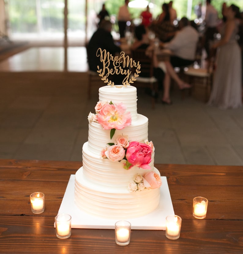 Custom wedding cake topper, personalized cake topper, rustic wedding cake topper, names cake topper, leaf design topper, gold cake topper image 2