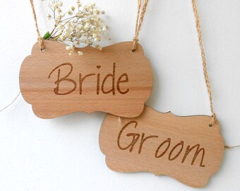 Wedding Chair Hangers tekenen - houten BRUID & BRUIDEGOM tekenen - houten gegraveerd rustieke Signs - huwelijksreceptie, Foto Props