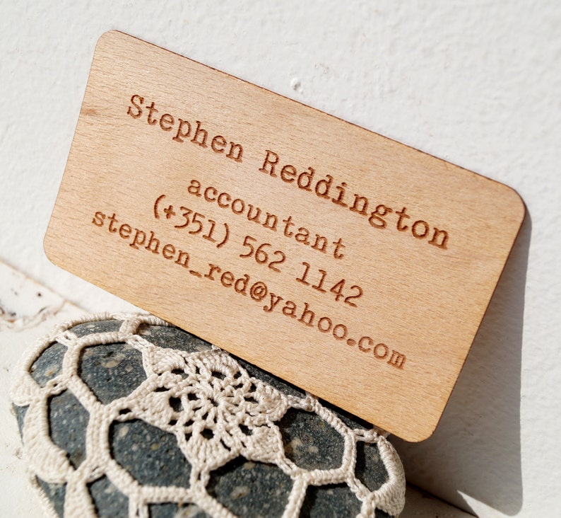 Wooden veneer business cards, engraved real wooden veneer business cards image 4