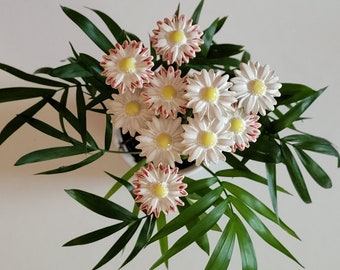 10 ceramic flowers (daisies), white, approx. 2.50 cm by SylBer-Ceramics from Markkleeberg