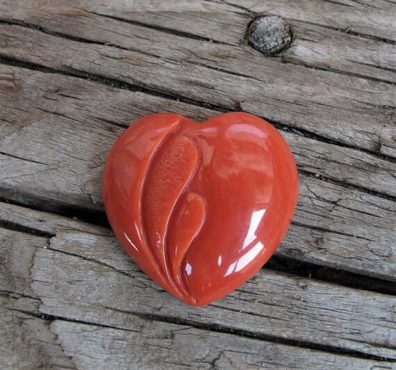 HEART CORAL SCULPTURE - true coral sculpture - he… - image 2