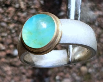 ring with peruvian opal
