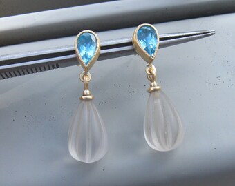 Apatite and rock crystal earrings in 18k gold