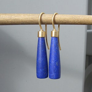 Lapis lazuli earrings in 18K gold