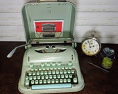 Hermes Typewriter -Vintage Hermes 3000 - Working Typewriter - Portable Typewriter - Antique Typewriter - Writer Gift - Manual Typewriter