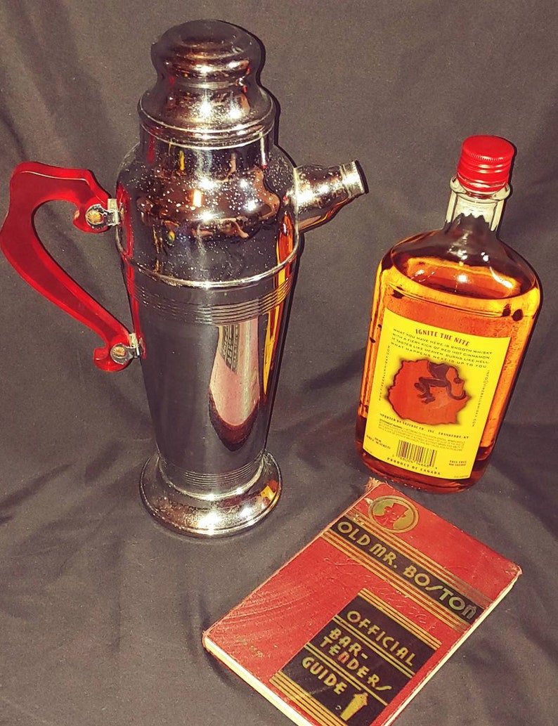 Vintage Mid Century Cocktail Shaker Chrome Red Lucite Handle Etsy