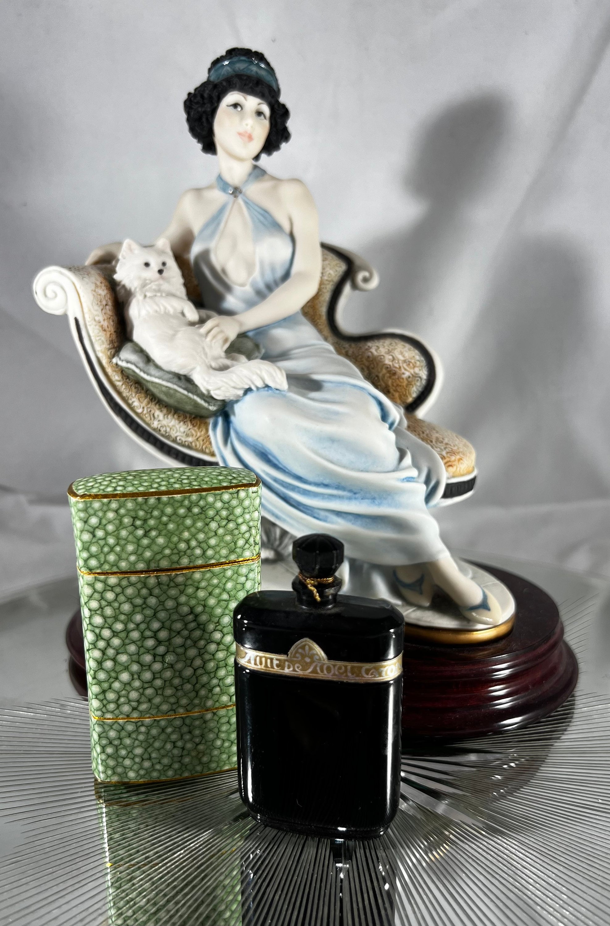 キャロンニュイドノエルANTIQUEBOTTLE