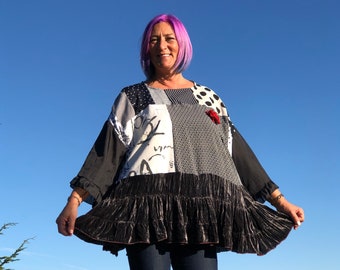 Black and White Tunic Top Oversized Plus Size Clothing Long Sleeve T-shirt Upcycled Vintage Design Patchwork Fashion Polka Dots Red Rose Eco