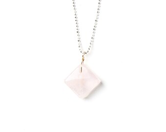 Necklace, pink quartz for the heart