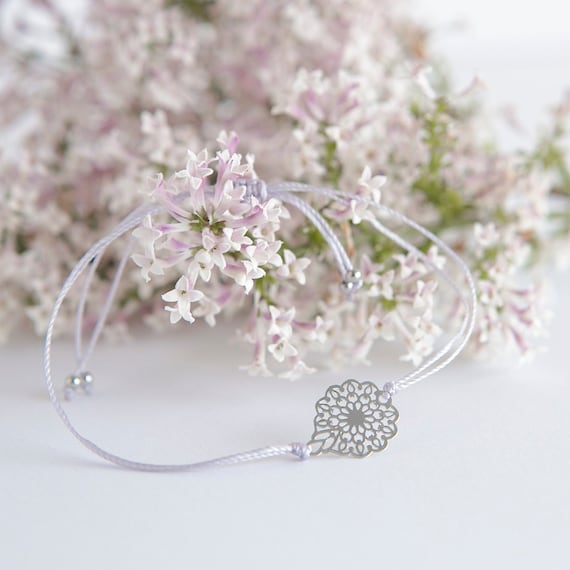 Silver flower bracelet handmade in Montreal