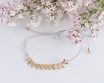 Leaf bracelet handmade with love in Montreal