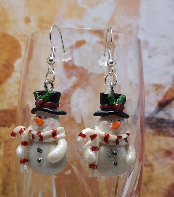 Sugar Plums Christmas Earrings - Festive Snowman with a candy cane