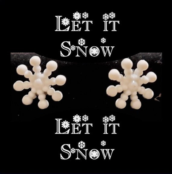 Small Snowflake Post Earrings  ~ Sugar Plums Christmas