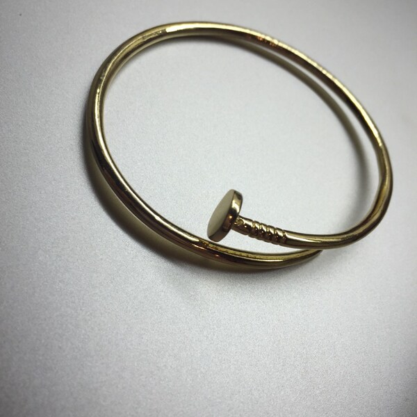 Nail Bangle