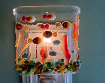 1 Fish Tank Fused Glass Night Light Plug In Wall Outlet Sconce with Millefiori