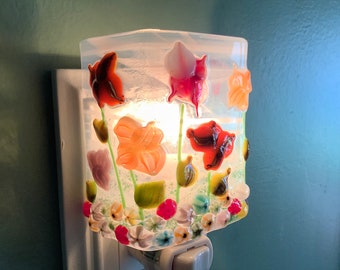 1 Murrini Fabulous Floral Flowers Glass Plug In Flowers Night Light with Draped Curved Sides Outlet Sconce