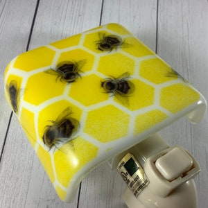 1 Busy Bees Fused Glass Plug In Night Light Outlet Sconce image 10