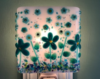 Murrini Terrific Teal Frolic Fused Glass Plug In Flowers Night Light with Draped Outlet Sconce