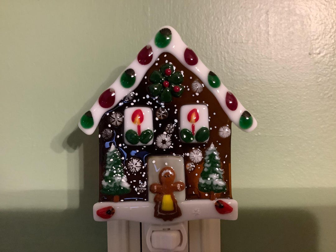 1 Gingerbread House Fused Glass Plug in Holiday Night Light Christmas ...