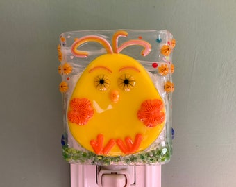 1 Baby Chick Fused Glass Plug In Night Light Outlet Sconce