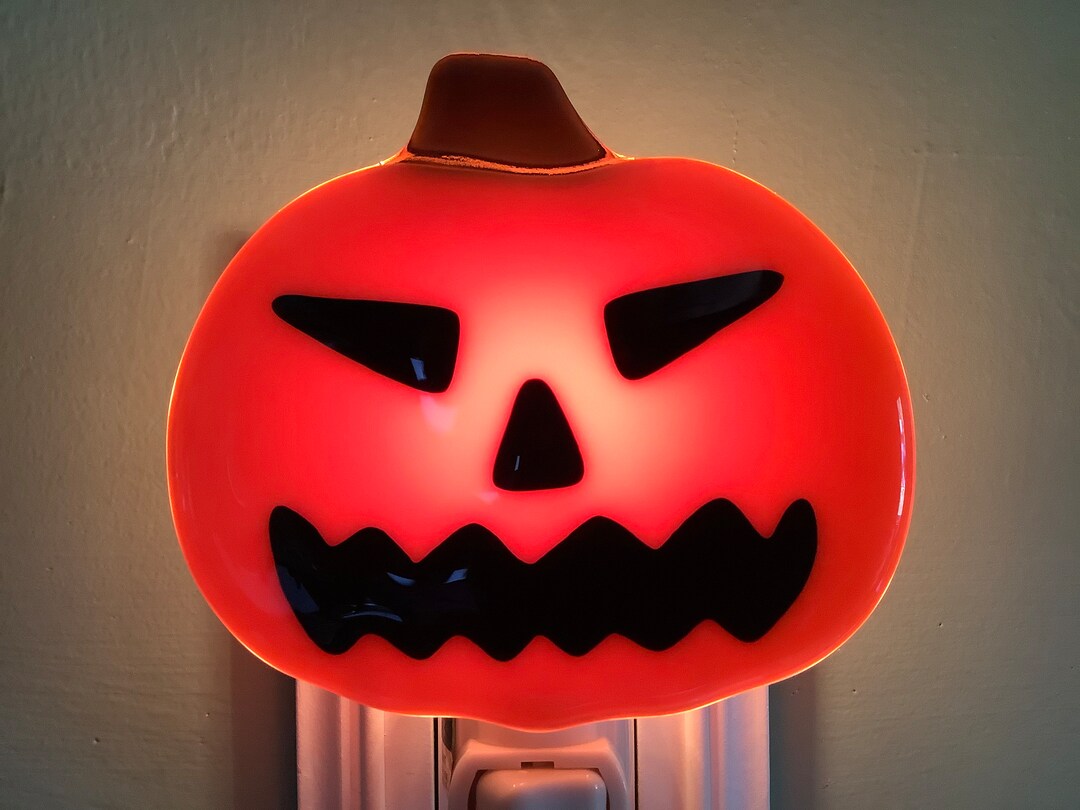 Jack O Lantern Fused Glass Plug in Pumpkin Night Light for Halloween - Etsy